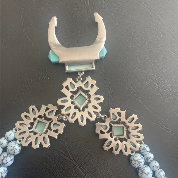 Turquoise statement necklace - Picture 5 of 5